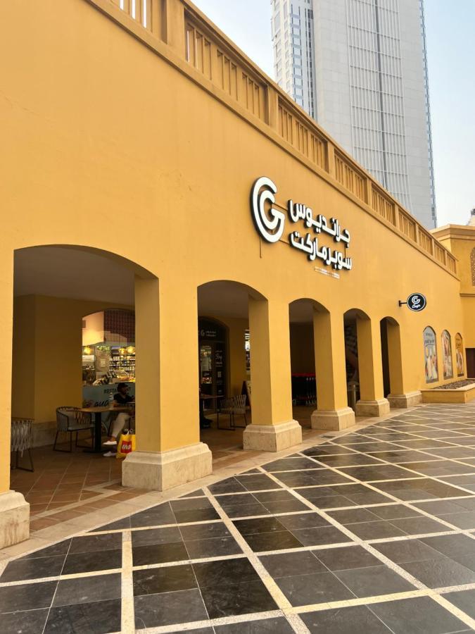 Robin Beach Hostel Jbr Dubai Exterior photo
