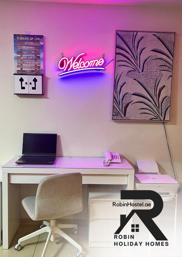 Robin Beach Hostel Jbr Dubai Exterior photo